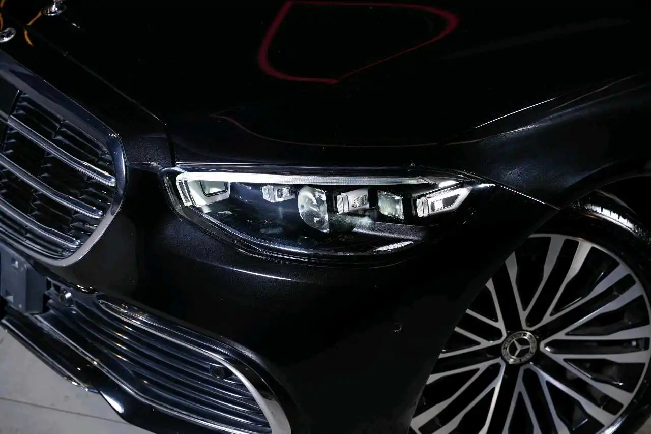 مرسيدس بنز S Class 2024